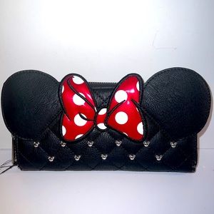 Needs Rehab Disney long wallet Character Loungefly Minnie Mouse Black